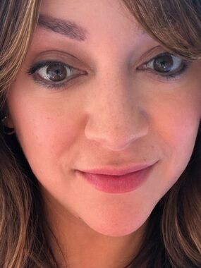 Meet your Posher, Briana